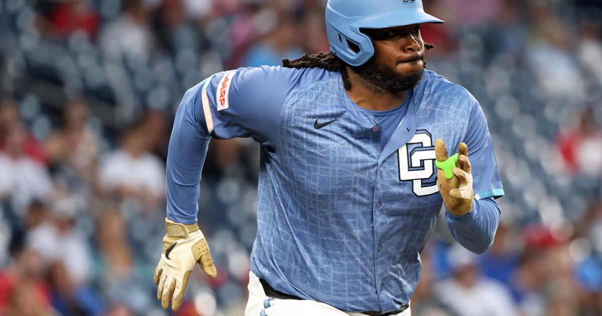 Twins add first baseman Josh Bell with agreement on $7 million contract, AP source says | MLB