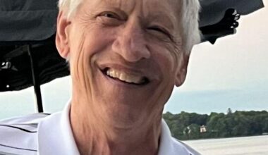 John Counsell, longtime Brewers employee, father of former manager Craig Counsell, dies at 83 | Local News