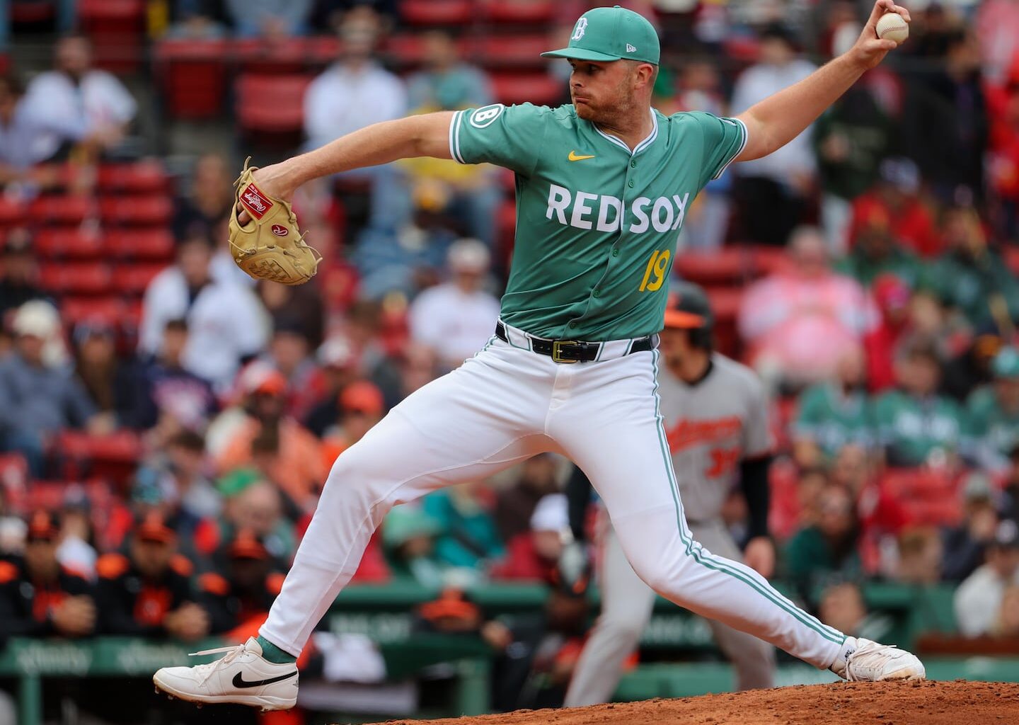 Middleborough native Sean Newcomb, who made the Red Sox' Opening Day roster last year, signed a one-year contract with the White Sox worth $4.5 million.