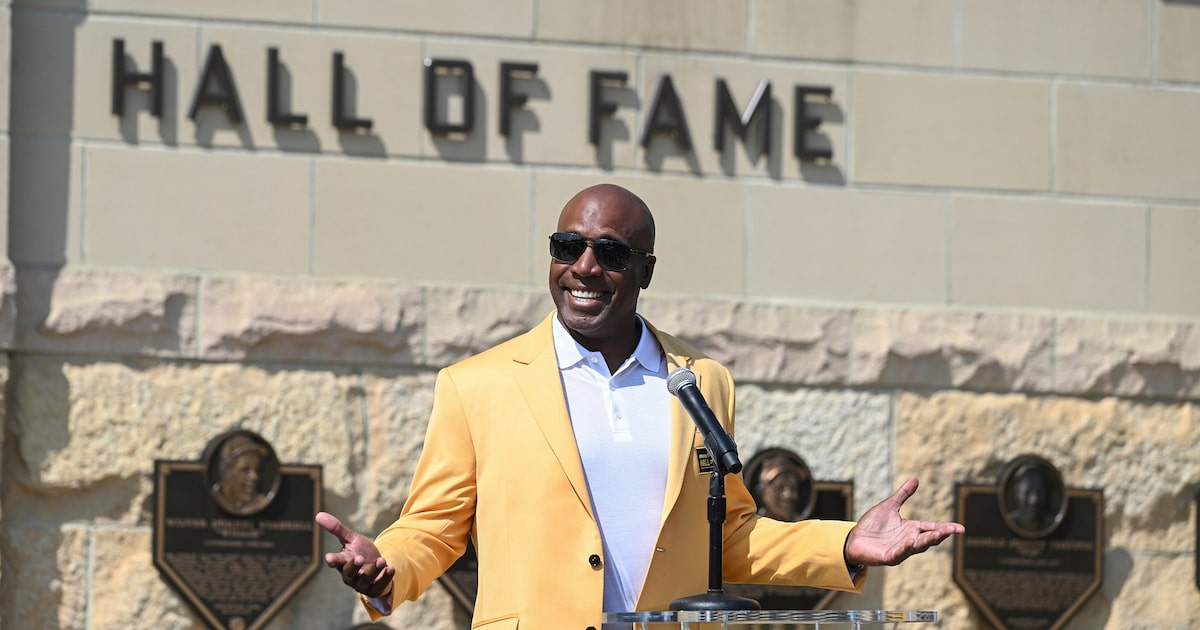 Baseball Hall of Fame reveals committee members who will consider Bonds, Clemens, others