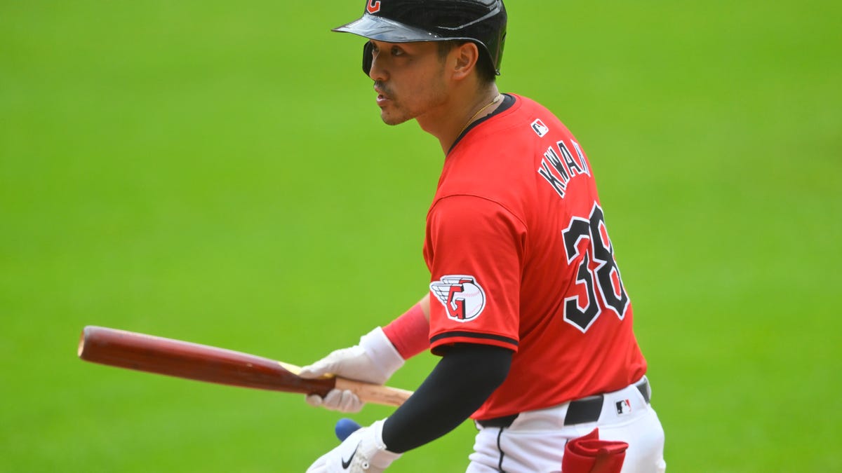 Breaking down the cases for, against the Guardians trading Steven Kwan