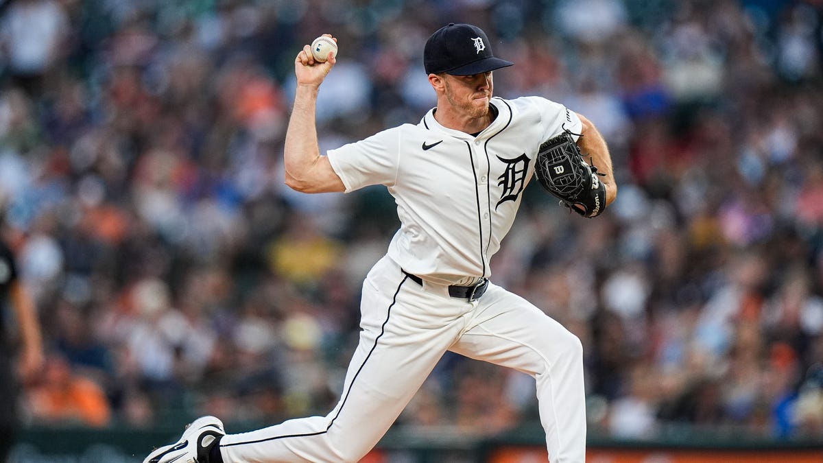 Detroit Tigers trade Chase Lee to Toronto Blue Jays