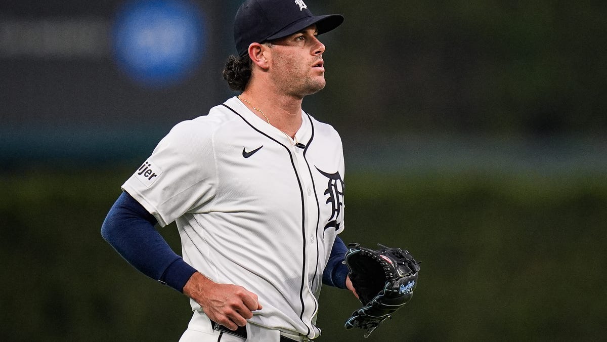 Reliever re-signs with Detroit Tigers