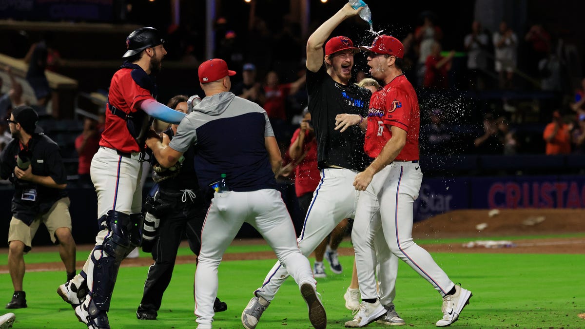 Jacksonville Jumbo Shrimp selling to new owner