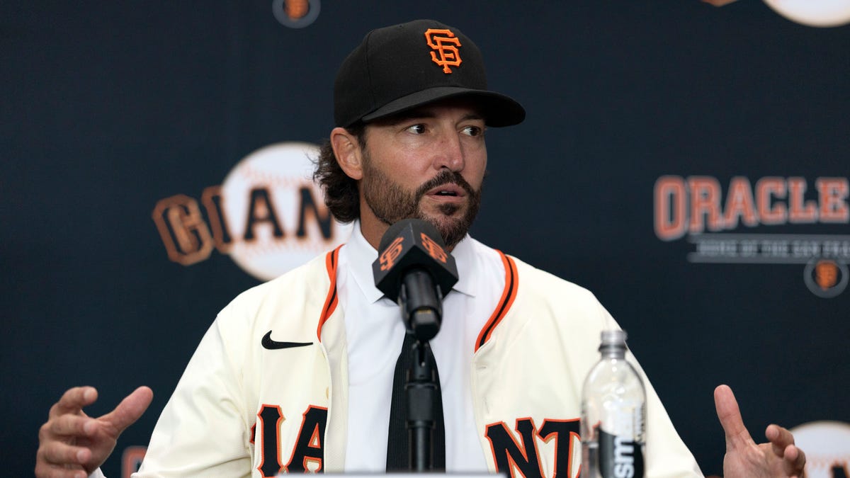 Tony Vitello is second national title head coach to become MLB manager