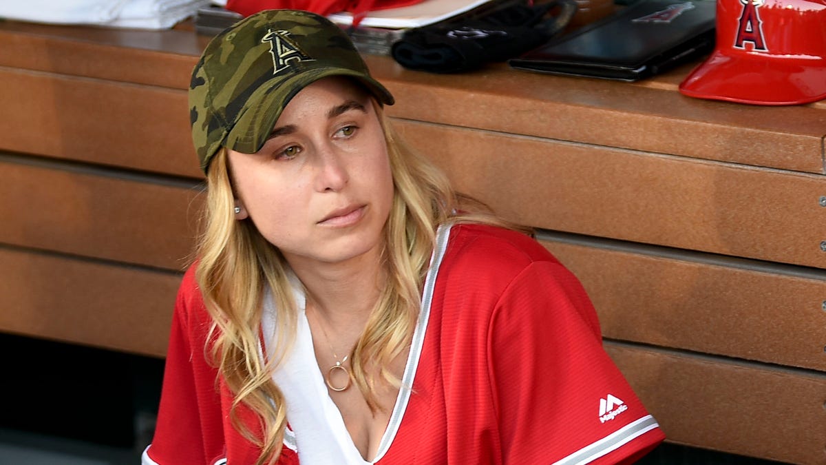Tyler Skaggs' widow bemoans Angels' pill-sharing culture in testimony