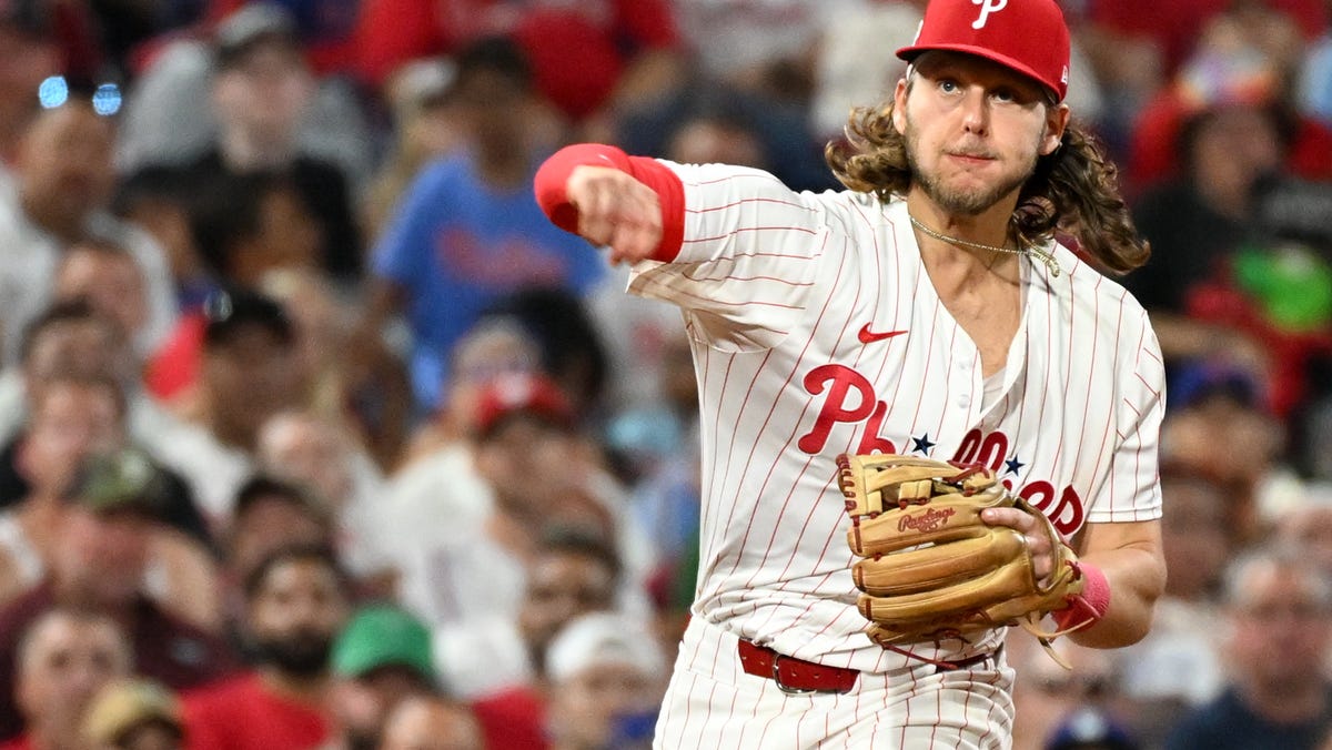 Yankees offseason trade targets and possible trade chip