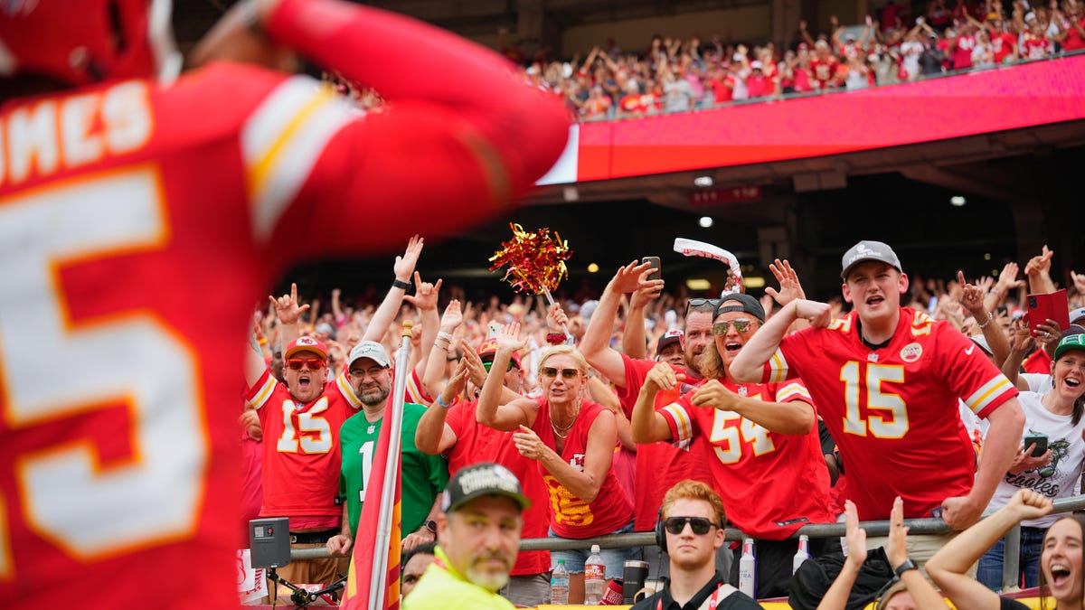 Kansas City Chiefs will move from Missouri to Kansas in stadium deal