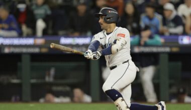 Nationals trade for top Mariners prospect for lefty reliever