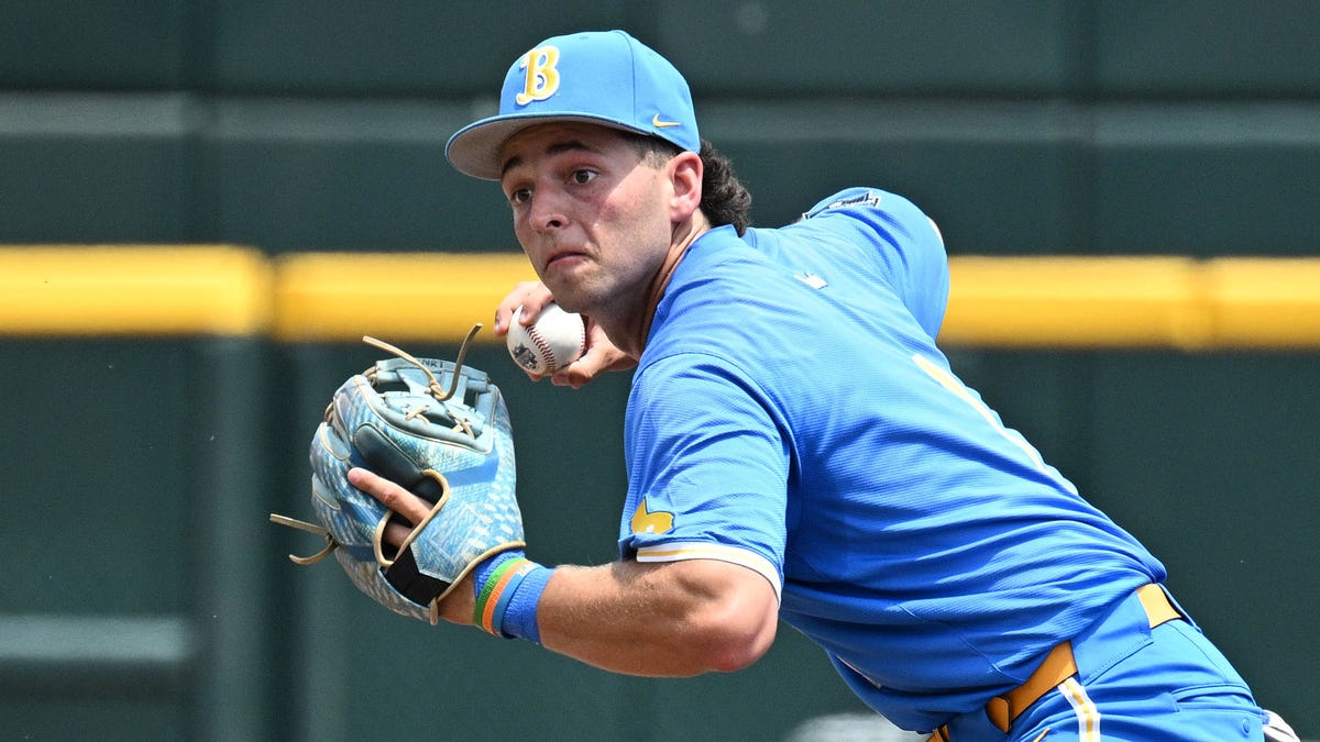 MLB mock draft 2026 top prospects led by Roch Cholowsky, White Sox pick