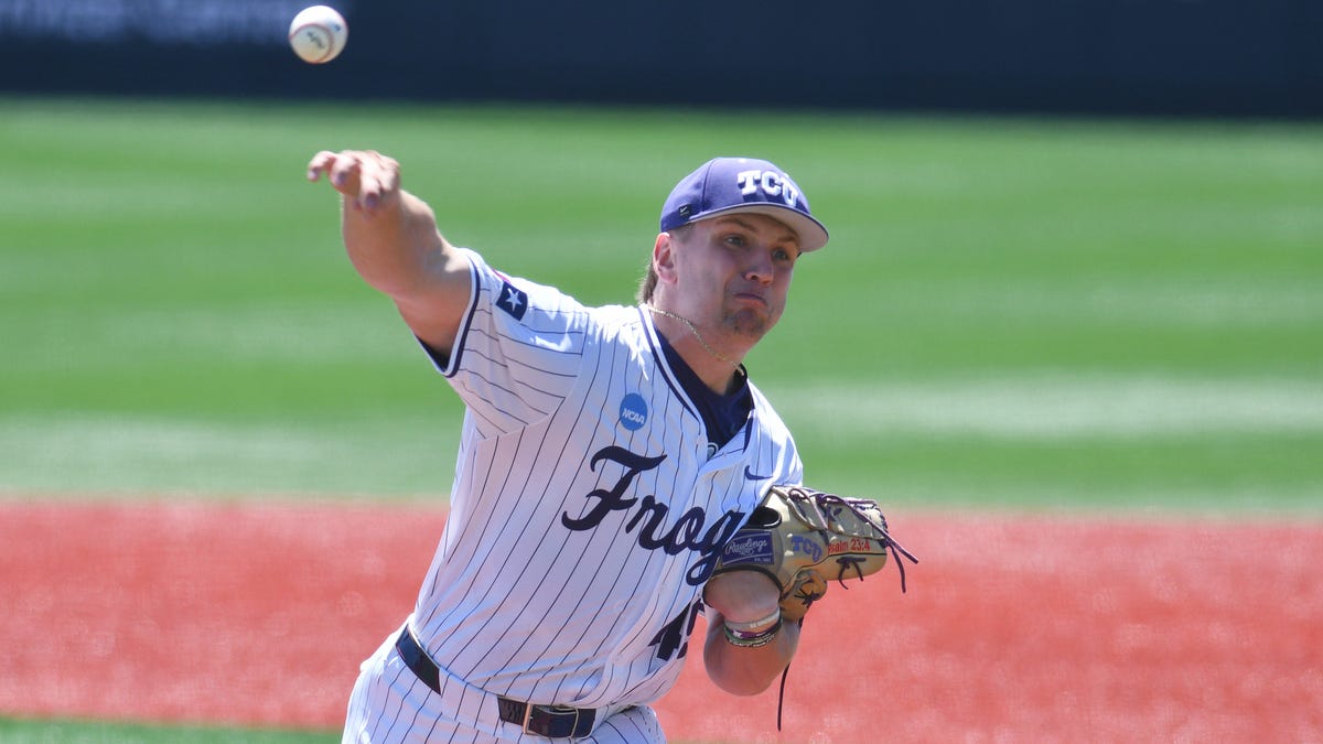 Detroit Tigers take college pitcher, prep shortstop in MLB mock drafts