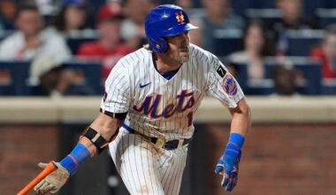 Mets trade Jeff McNeil, veteran infielder, to A's