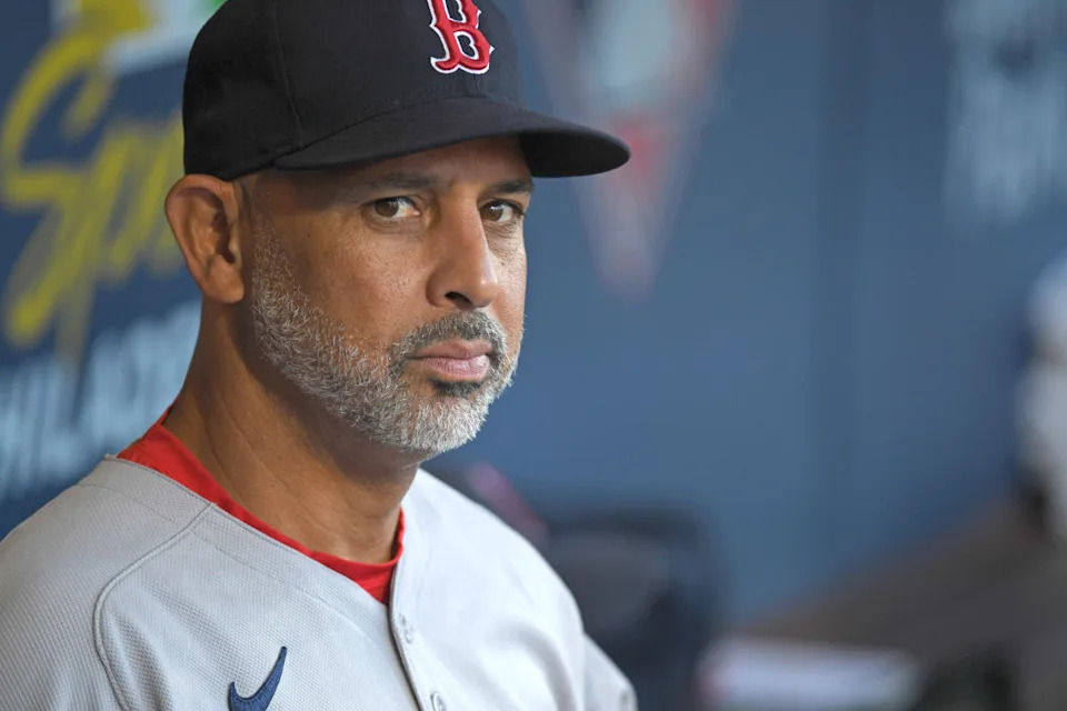 Boston Red Sox manager Alex CoraEric Hartline-Imagn Images