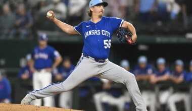 Cubs Signing Reliever Hunter Harvey -