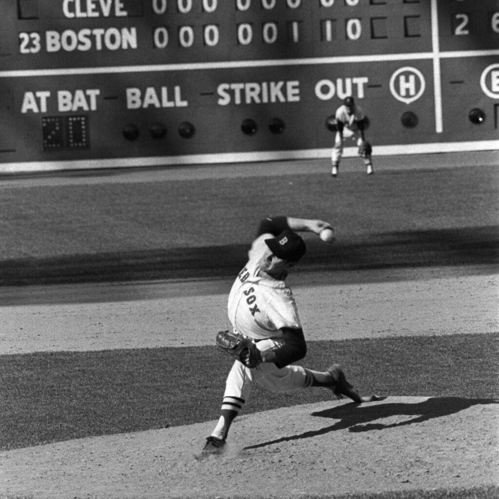 Dave Morehead, 1960s Red Sox pitcher who threw a no-hitter, dies at 82