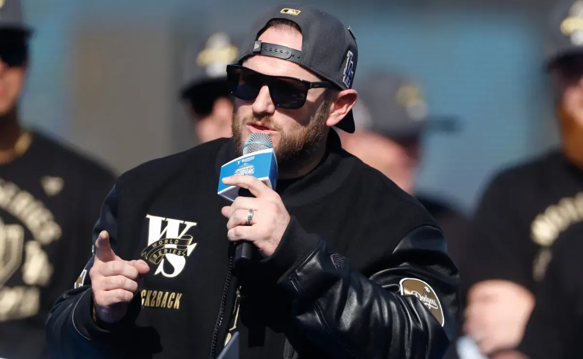 Max Muncy finally speaks on his future after Dodgers' 2026 option decision