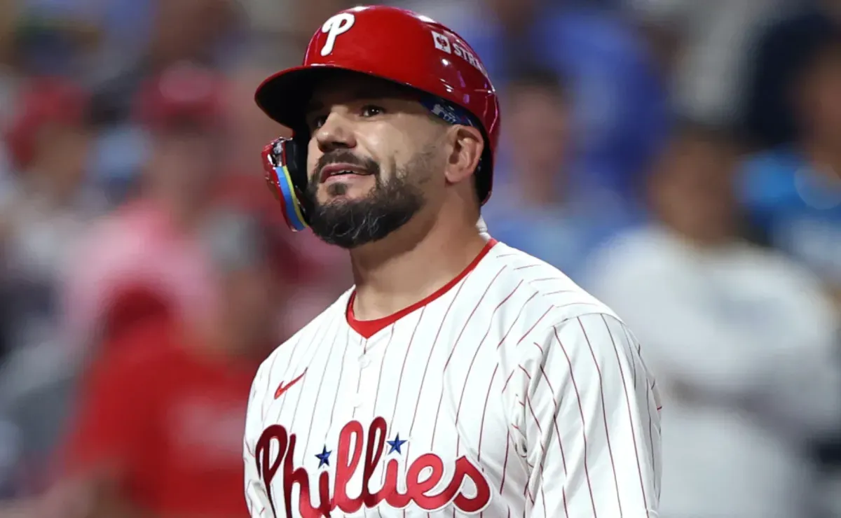 MLB Rumors: Phillies shift focus to 3-time silver slugger after latest offseason moves