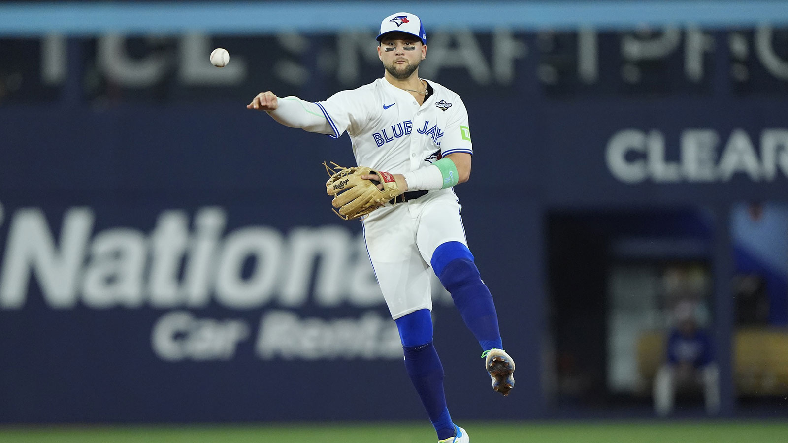MLB rumors: Bo Bichette's willingness to move to second base could add more free agency suitors