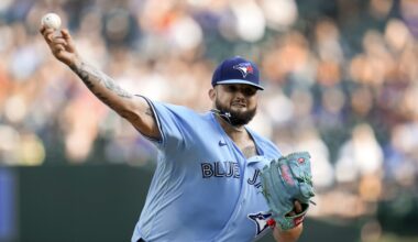 Alek Manoah signs 1-year deal with Angels