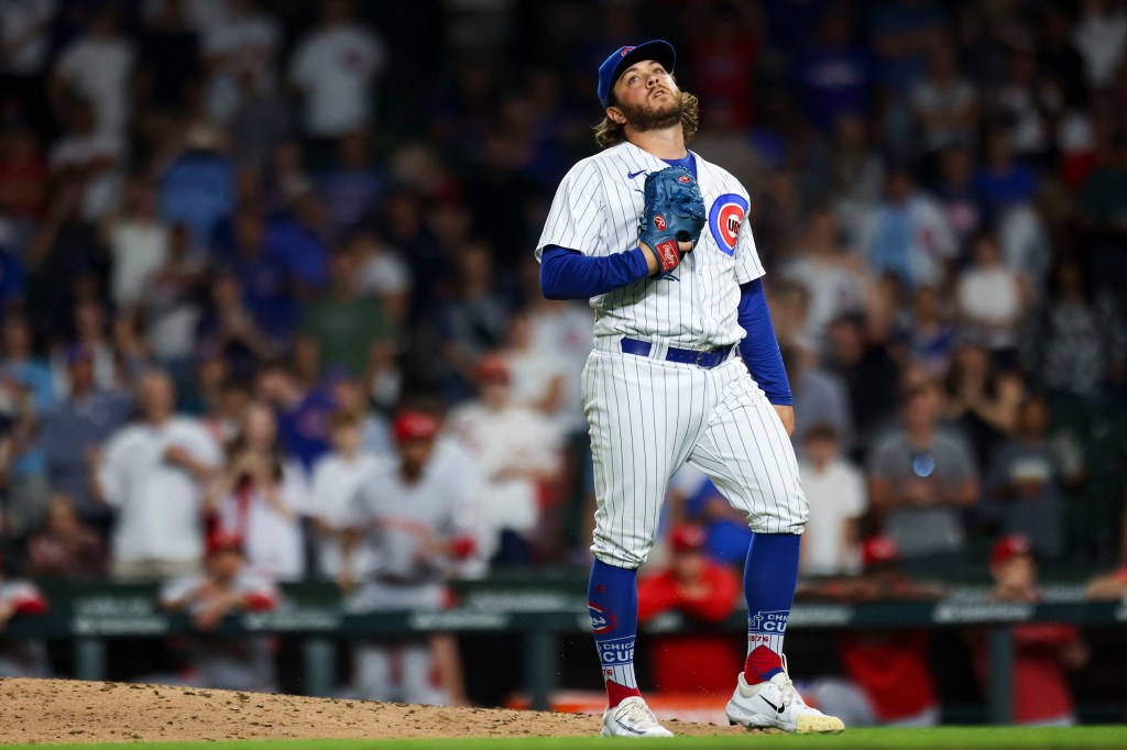 Chicago White Sox finalize 2-year deal with pitcher