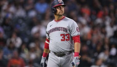 San Diego Padres Sign Nathaniel Lowe