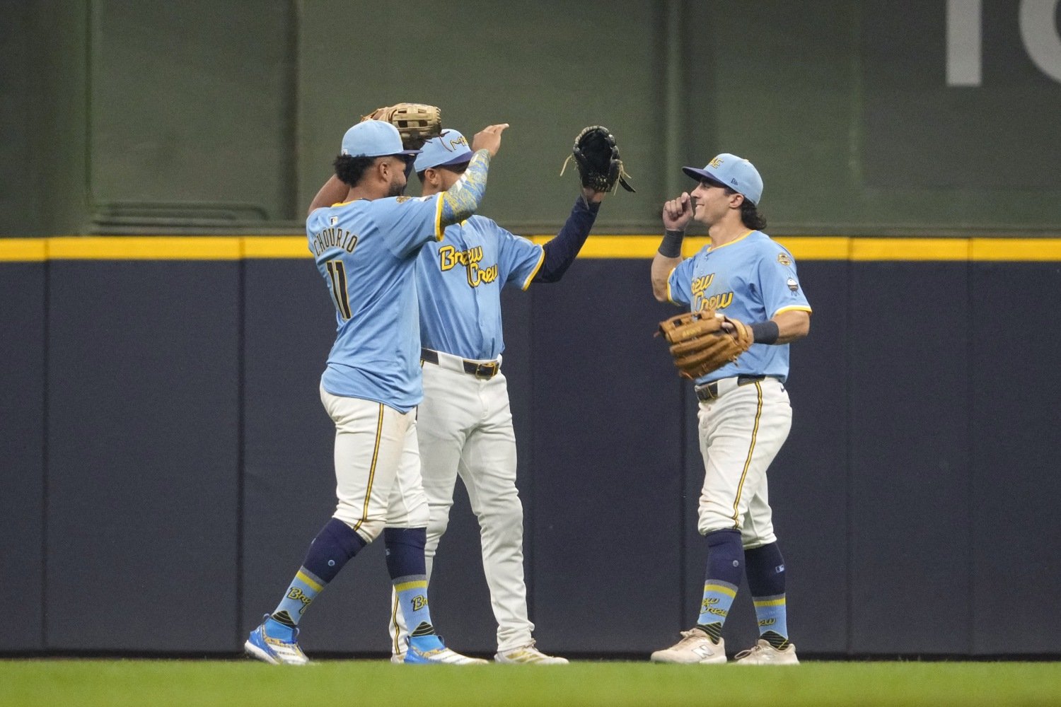 The Brewers Have a Battle Royale Brewing in Center Field - Brewers