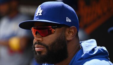 Los Angeles Dodgers reunite with catcher