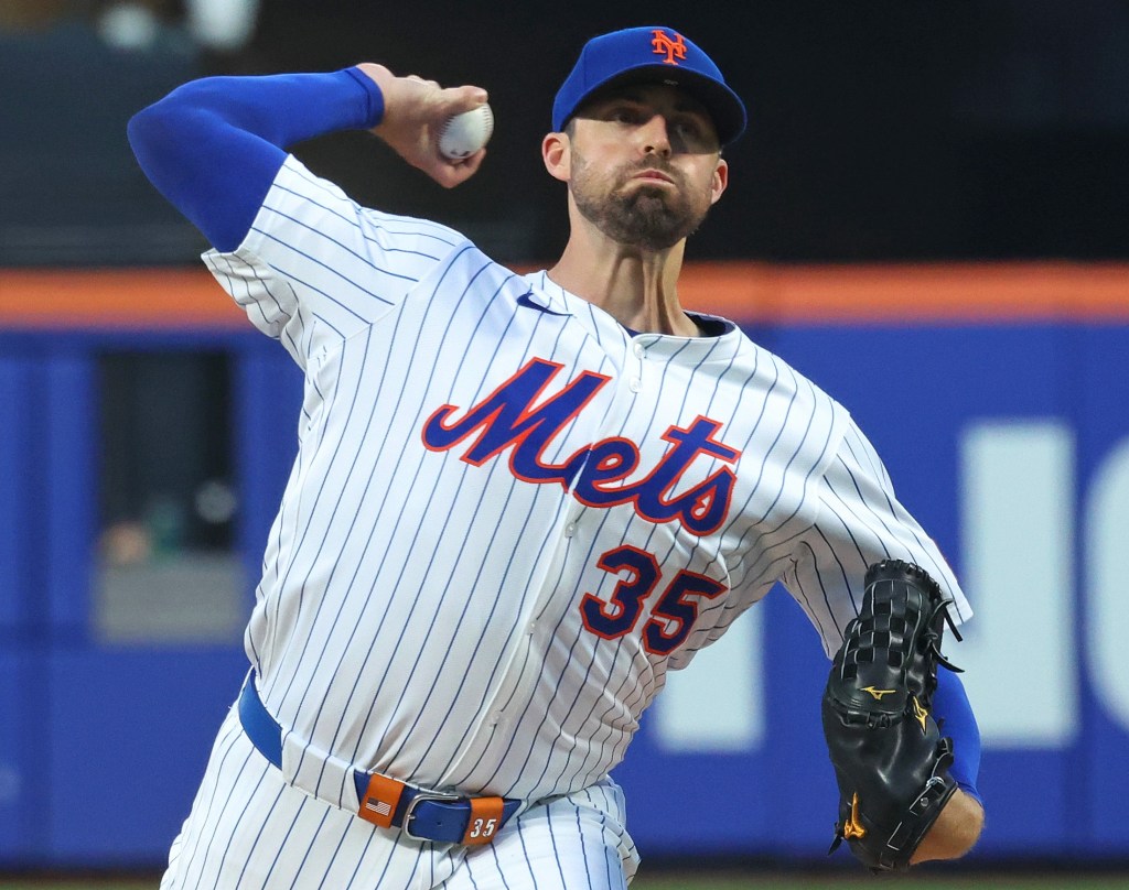 Mets starter Clay Holmes throws a pitch during a game last season.