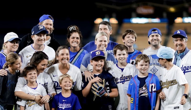 Ellen & Clayton Kershaw Welcome 5th Child, Chloe Peach