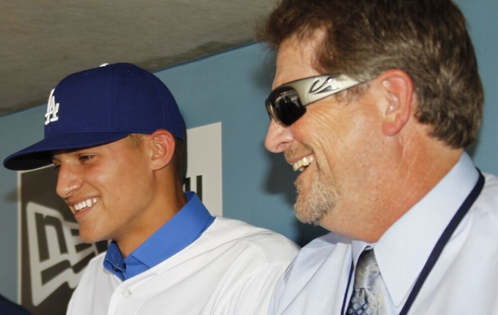 Former Dodgers Scout Logan White Announces Retirement After Receiving 2025 Award