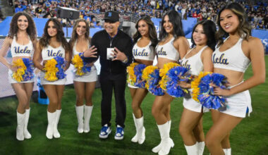 Dodgers manager calls on UCLA fans to support Bob Chesney