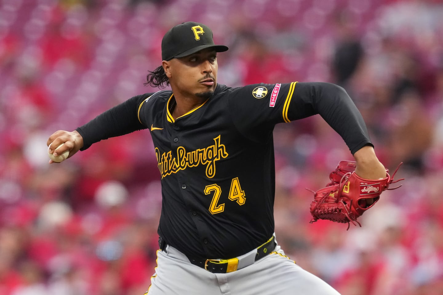 The Red Sox acquired starting pitcher Johan Oviedo from the Pirates in a five-player trade on Thursday.