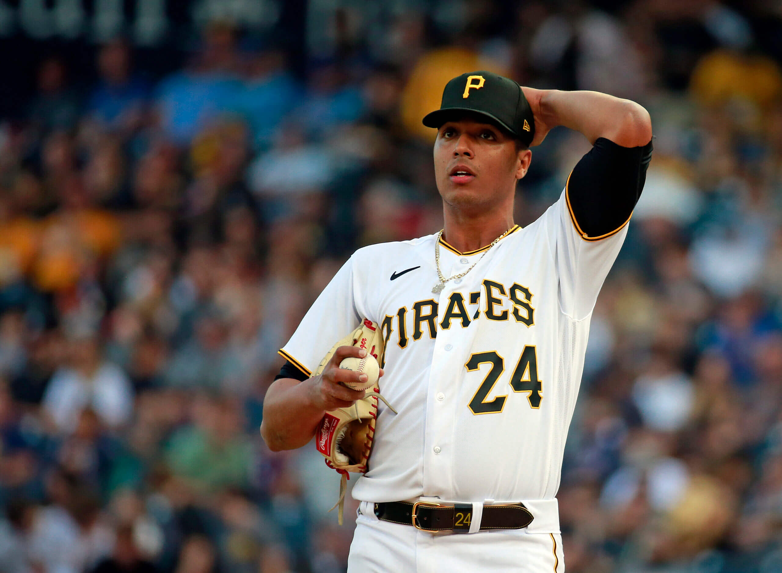 Johan Oviedo pauses on the mound with the Pirates.