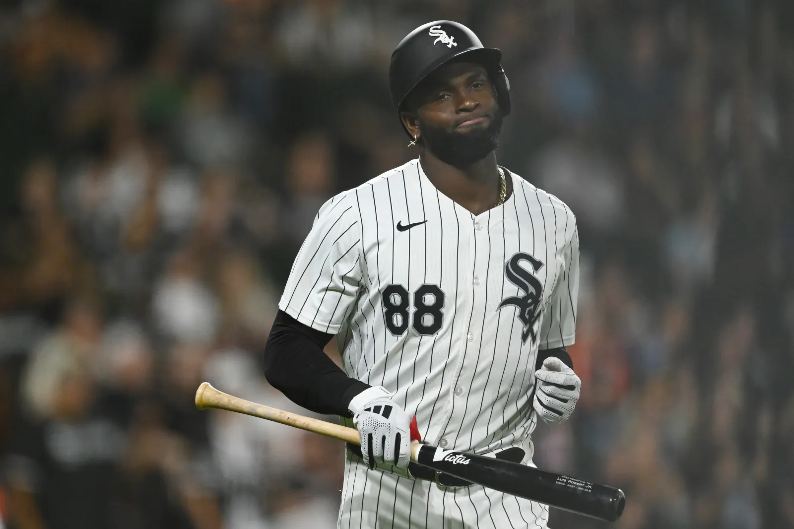 Chicago White Sox outfielder Luis Robert Jr.