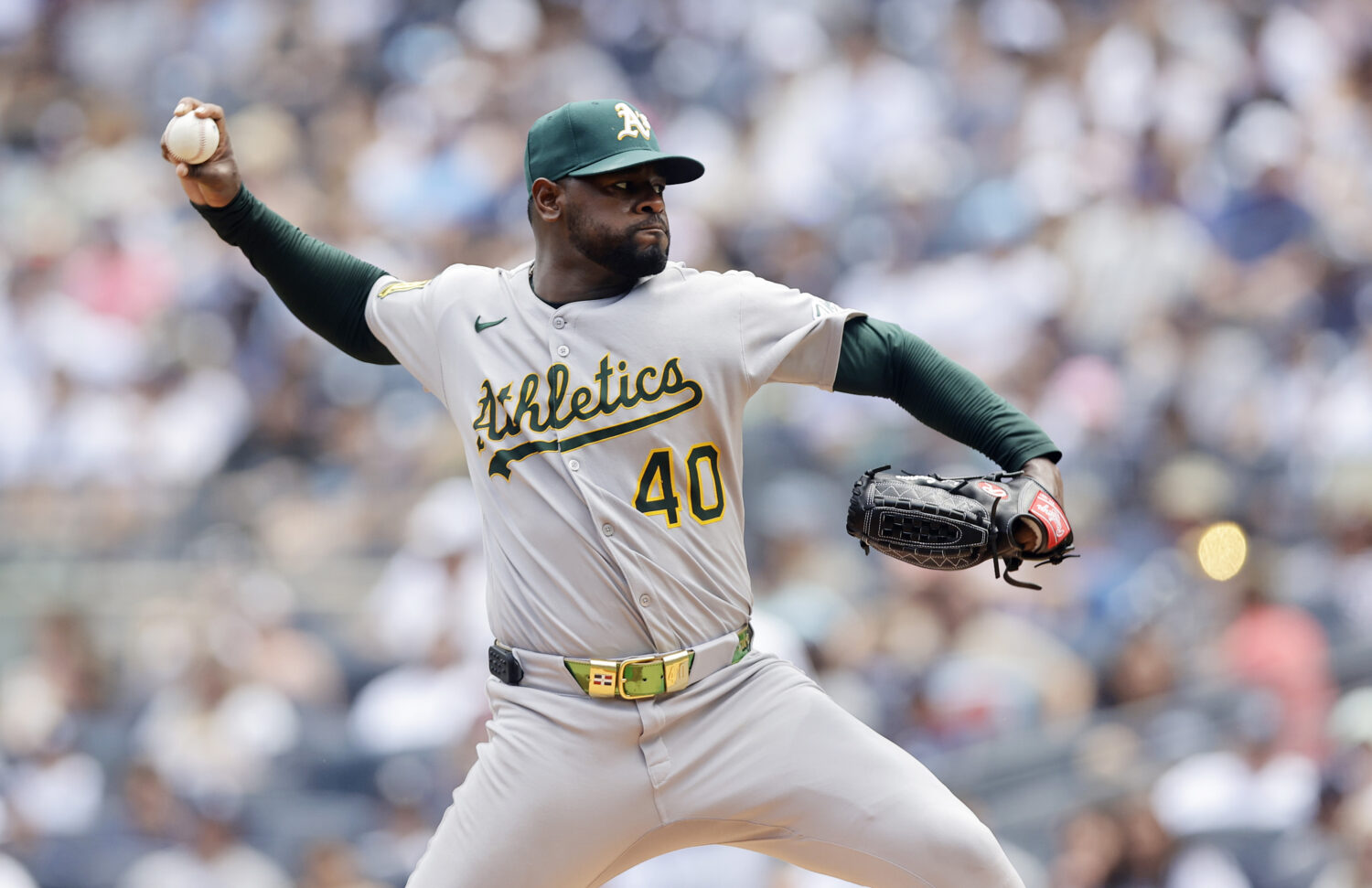 A's looking to move Severino?