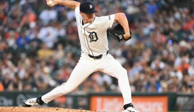 Blue Jays acquire right-hander Chase Lee from Tigers for lefty Johan Simon