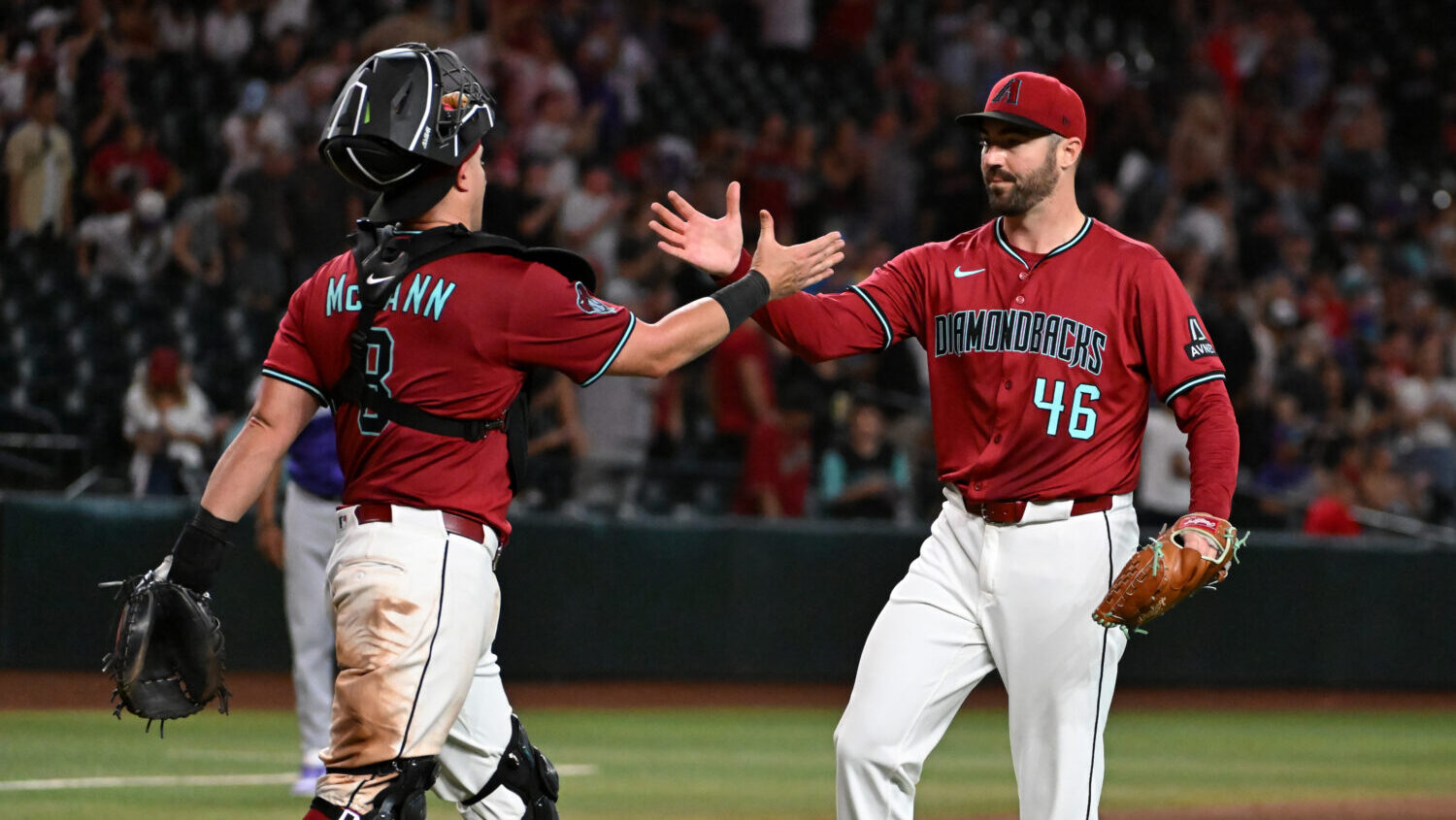 John Curtiss Diamondbacks back on minor league deal...
