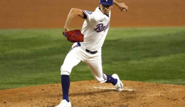 Cubs continue remaking bullpen with deal for lefty reliever Hoby Milner: Source