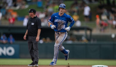 Braves Sign Outfielder Mike Yastrzemski to Multi-Year Deal