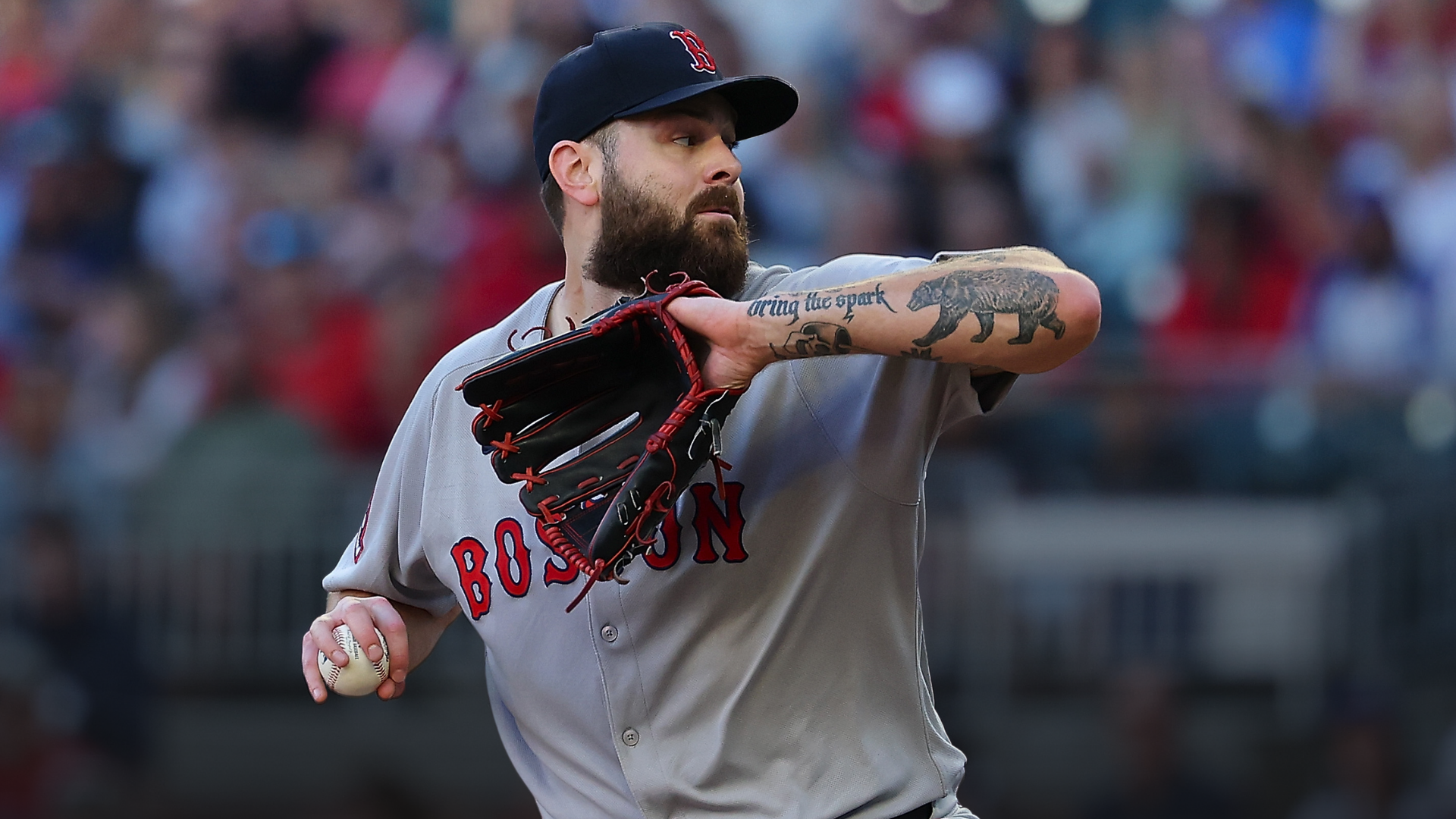 Lucas Giolito pitches for the Red Sox in 2025 as the Texas Rangers are linked to him as a logical free agent fit for their starting rotation.