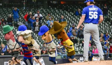 Why on Earth are the Cubs Paying Hunter Harvey $6 Million Next Season? - Cubs