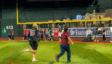Diamondbacks host kids at Chase Field...