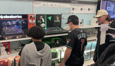 Diamondbacks shopping...