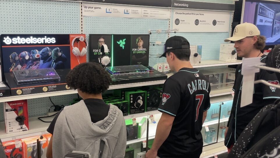 Diamondbacks shopping...