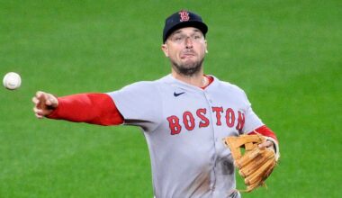 Toronto Blue Jays have been in contact with Alex Bregman