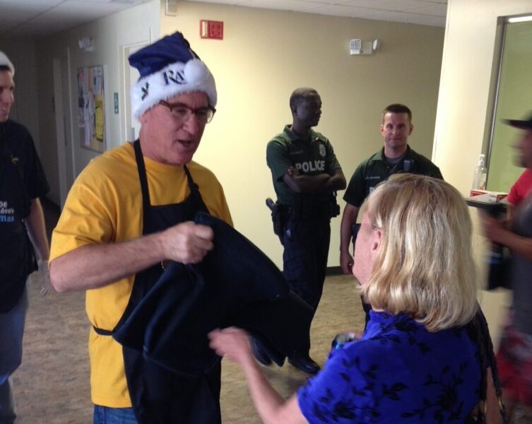 Former Rays manager Joe Maddon returns for ‘Thanksmas’
