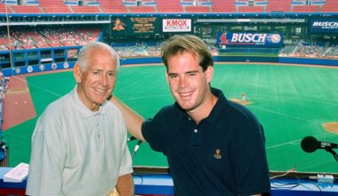 Joe Buck gets Hall of Fame’s Frick Award, joins Jack to become first father-son duo to earn honor