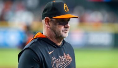 Former Baltimore Orioles manager Brandon Hyde signs with rival