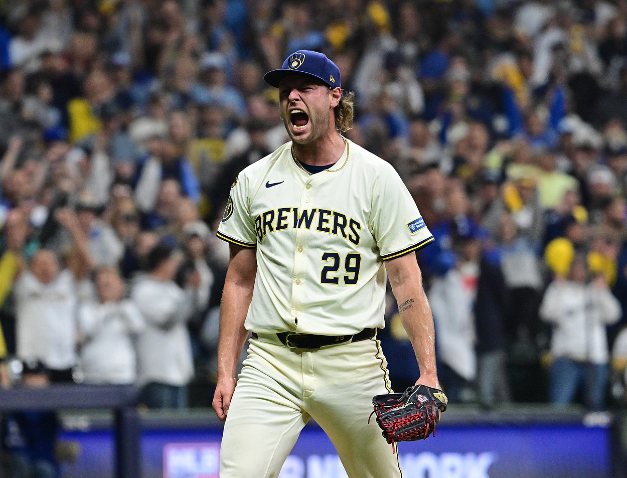 MLB: Playoffs-Los Angeles Dodgers at Milwaukee Brewers