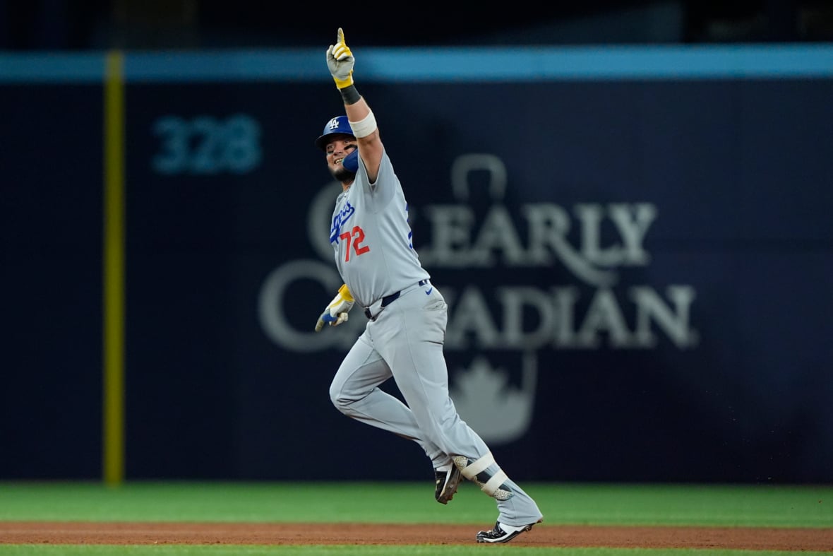 Los Angeles Dodgers re-sign World Series hero for 2026 season